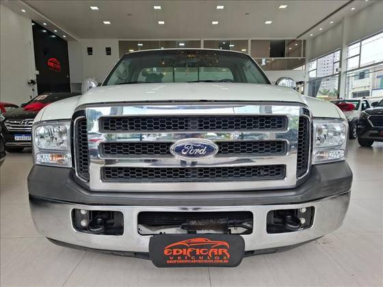 FORD F-250 4.2 XLT 4X2 CS TURBO INTERCOOLER DIESEL 2P MANUAL